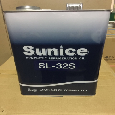 太陽(yáng)冷凍油SUNICE SL-32S/68S是專(zhuān)為R134A、R404、R407、R507、R410A、R23、R508B等環(huán)?？照{(diào)工業(yè)和環(huán)保冷凍設(shè)備工廠(chǎng)初裝而設(shè)計(jì)的多元醇酯類(lèi)（POE）合成冷凍油。